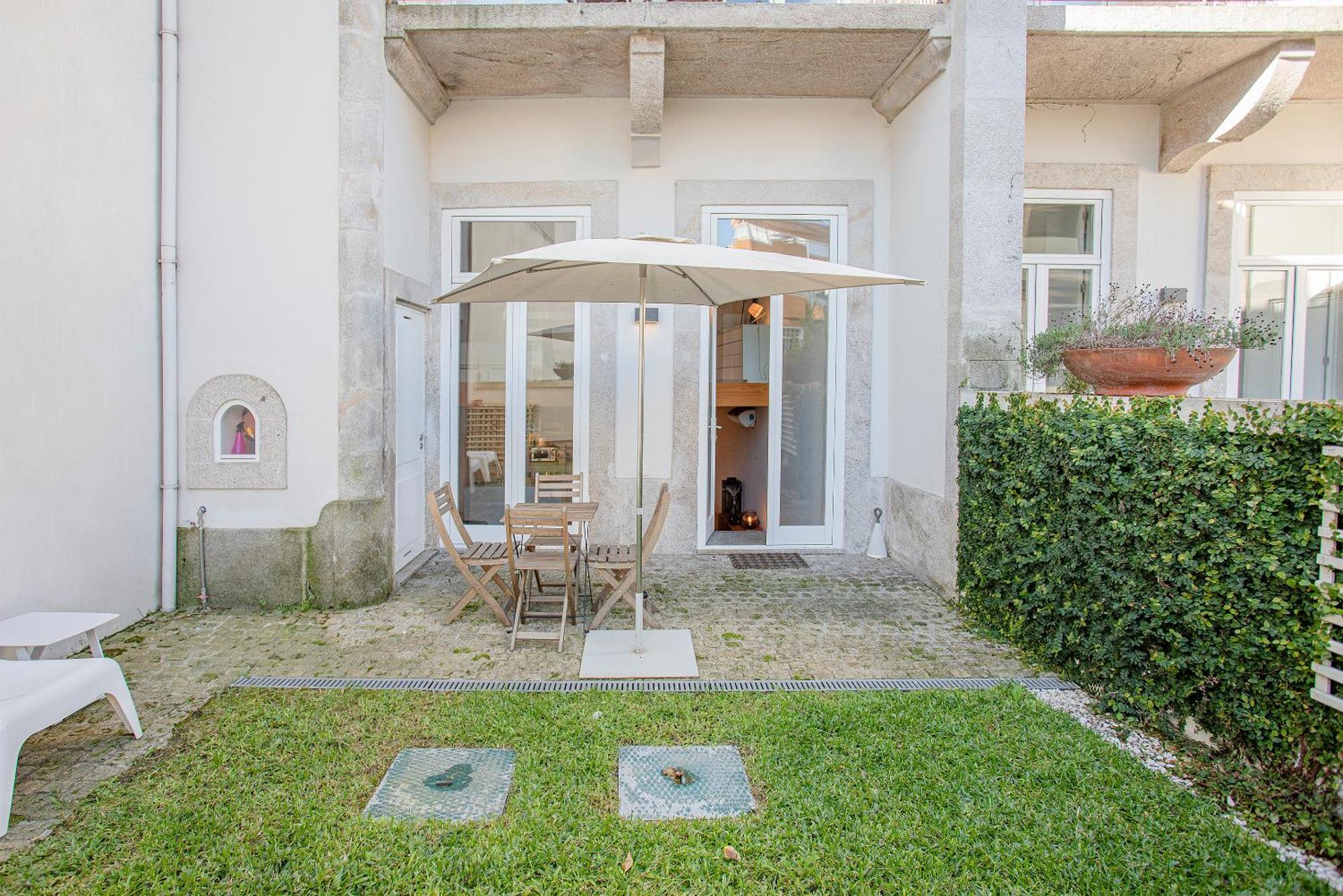 Liiiving In Porto - Garden Light Mezzanine Apartment Exterior foto